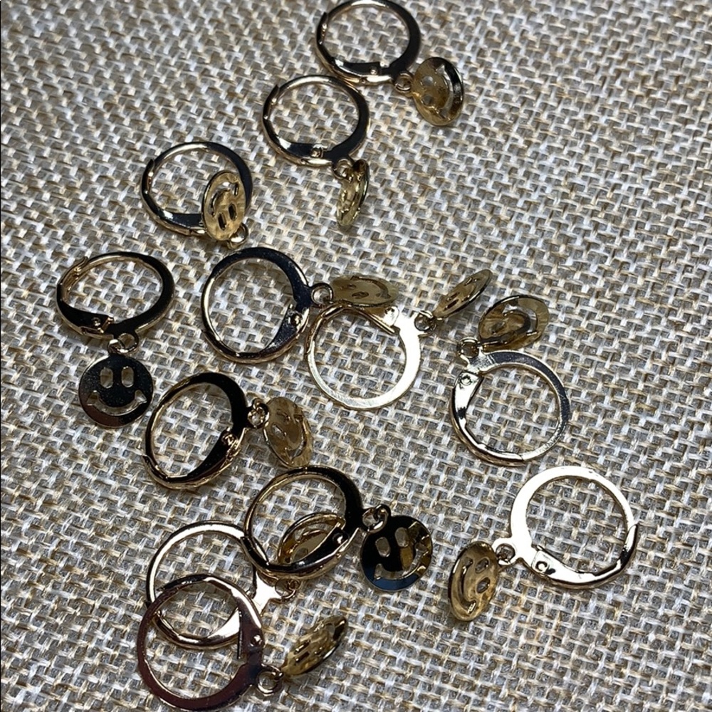 Smilie Face Hoops